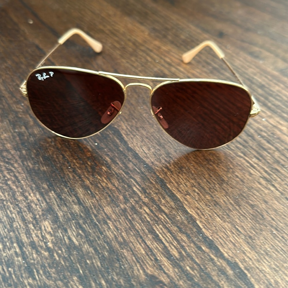 Rayban Aviators
Gently used